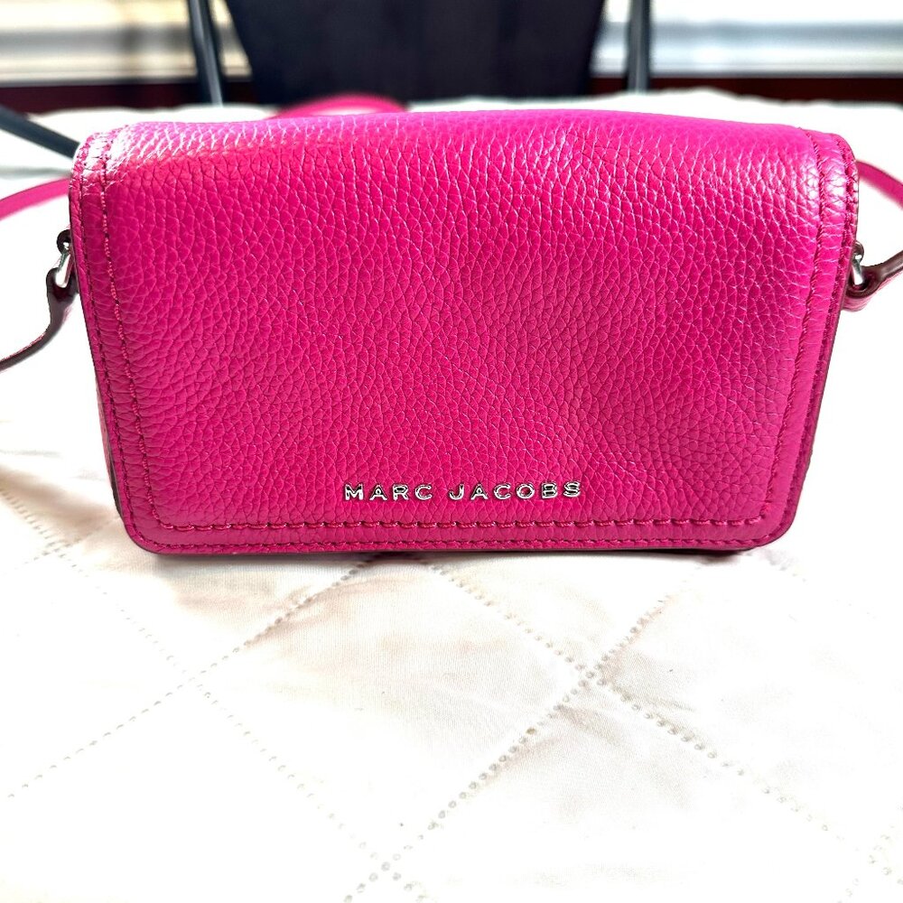 Marc Jacobs Mini Sling Crossbody Bag – Hot Pink Pebbled Leather